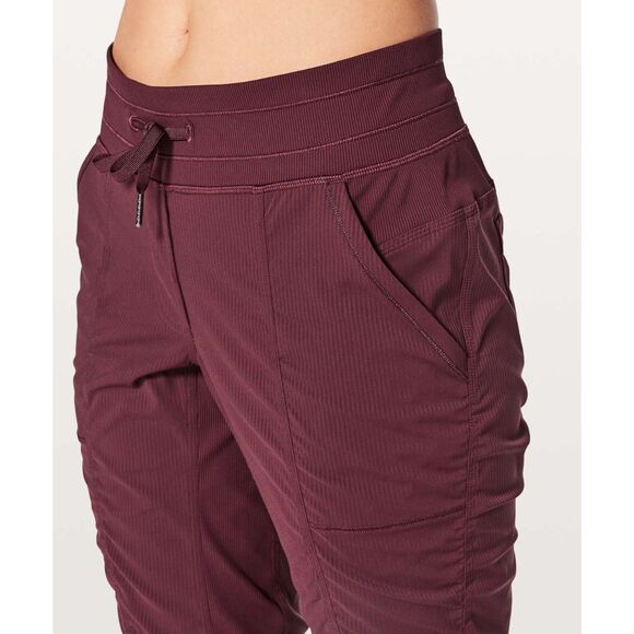 Lululemon Street To Studio Pant II Unlined 28” | Redwood (Burgundy) Size 8 EUC - Picture 1 of 9